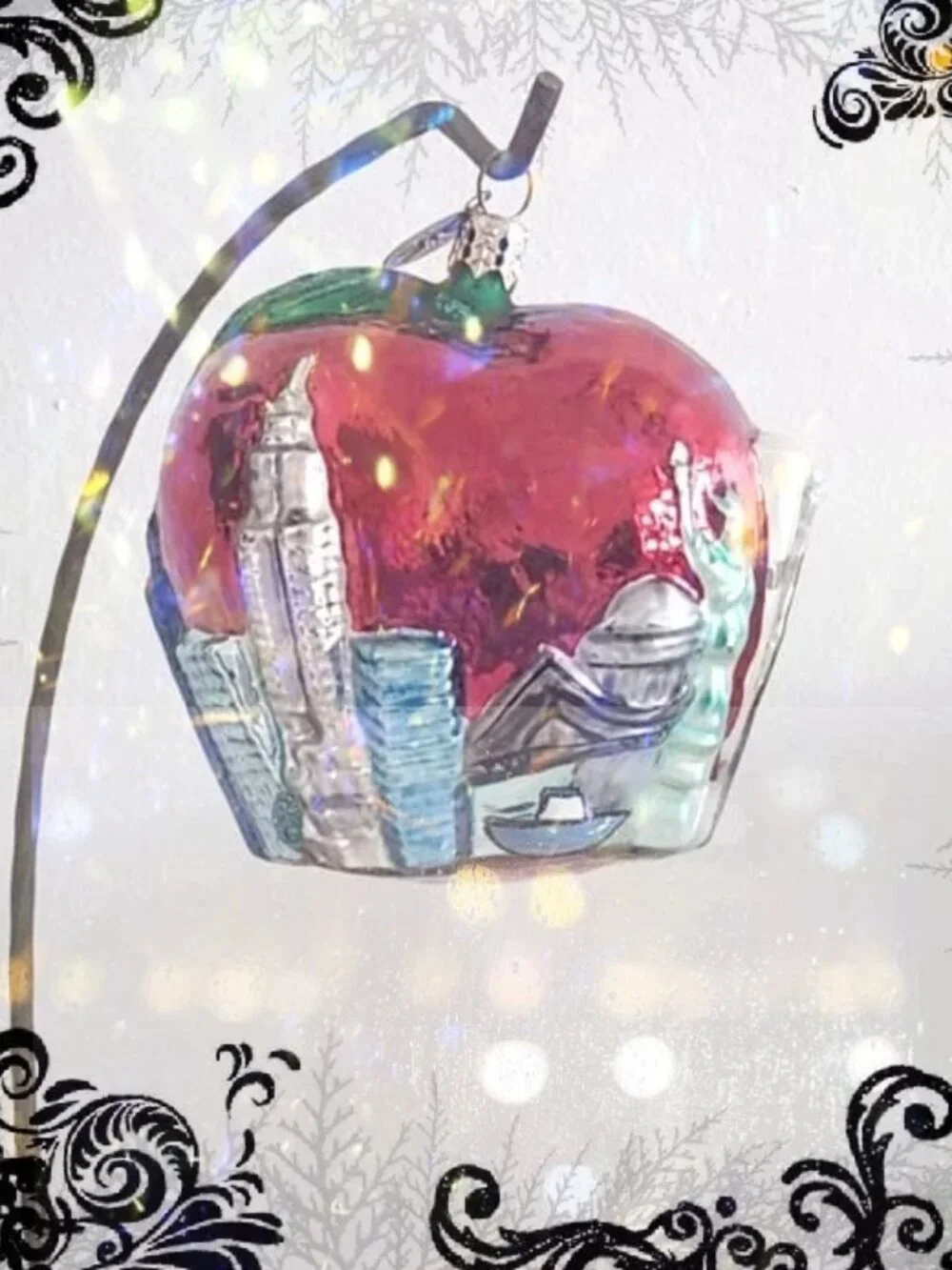 ✨NEW Very Rare Authentic Christopher Radko New York Big Apple Tour Glass Orament